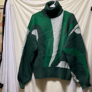 STYLEWE Forest Green and Gray Abstract Turtleneck Sweater